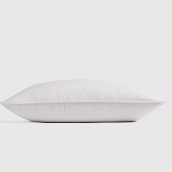 NWOT QUINCE Luxe Goose Down Pillow Soft/Medium Standard 4372 - Picture 4 of 10